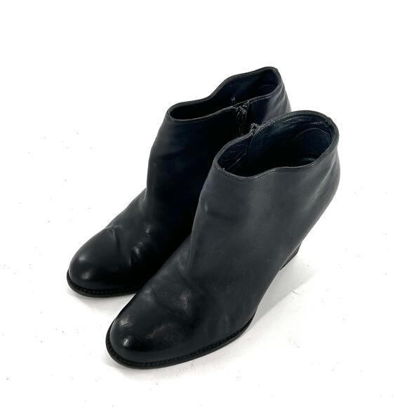 Stuart Weitzman Zip Leather Ankle Booties 9 Boots Heel Academia Office Boho - Picture 5 of 7